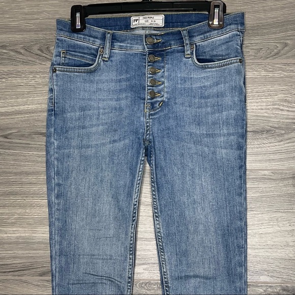 Free People Women’s Button Fly Skinny Jeans size 26 - Picture 2 of 11